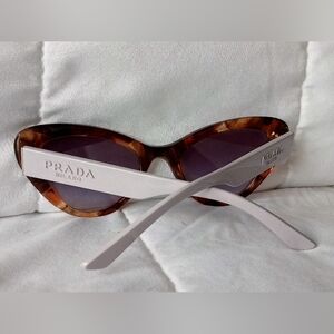 Prada Sunglasses Woman OPR 13YS Cat Eye